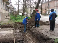 Керченские энергетики устраняют порыв кабеля на улице 1-ой Пятилетки