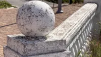 Балюстрада на Бульваре Пионеров требует покраски