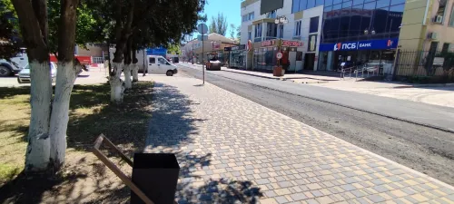 На улице Советской появился новый асфальт