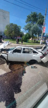 Новости » Криминал и ЧП: В Керчи разбились автомобили