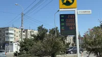 Новости » Общество: На АЗС Керчи снова в наличии не все виды топлива