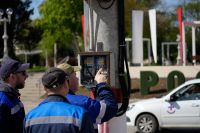 Новости: В Центре Керчи проверяют работу декоративных фонарей