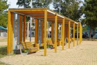 Игорь Крутьков проверил парк в районе Старого стеклотарного завода